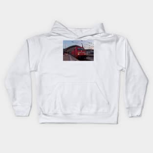 Cologne Station at night Kids Hoodie